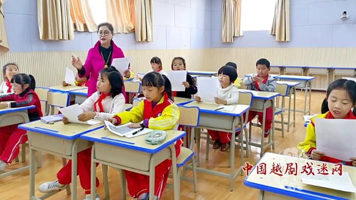 周云林老师.JPG