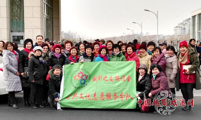 寒风中等待入场.jpg